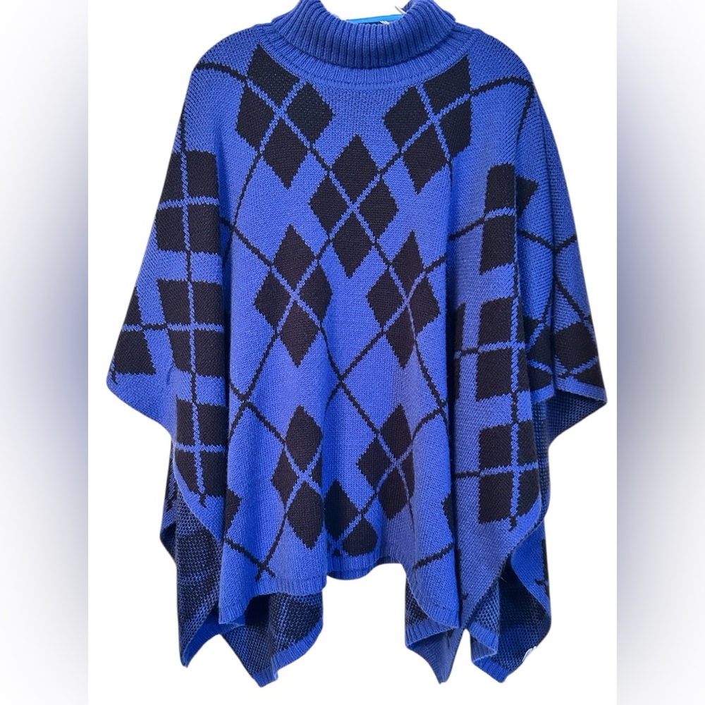 Lane Bryant medium sleeve argyle poncho, size 14/20